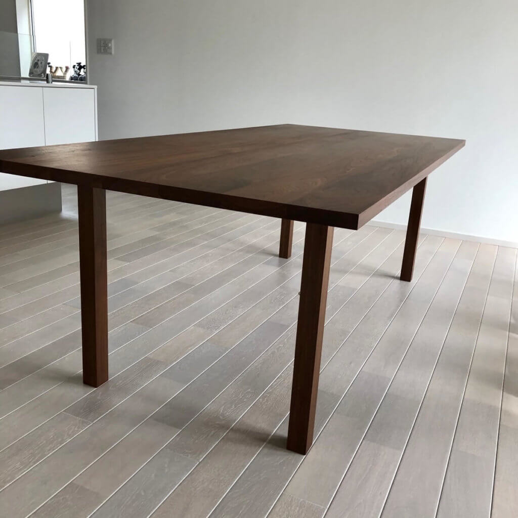 無印良品REAL FURNITUREダイニングテーブル